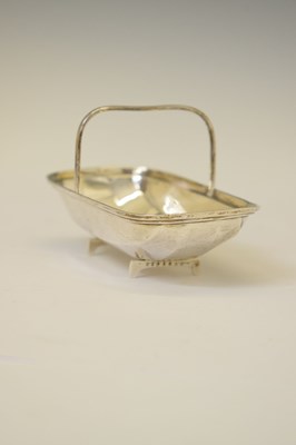 Lot 94 - George V silver novelty bonbon dish or table salt in the form of a Sussex trug