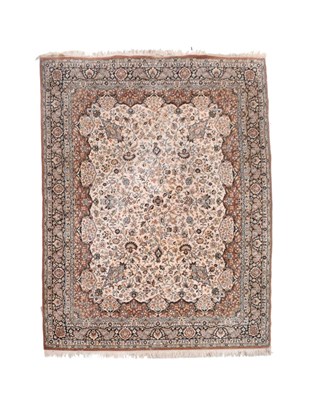 Lot 502 - Machine-made 'Afschar' carpet