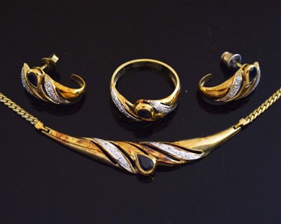 Lot 87 - 9ct gold, sapphire and diamond necklace