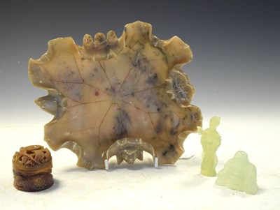 Lot 284 - Soapstone brush tray, two Bowenite figures, soapstone pot (4)