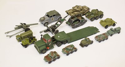 Lot 432 - Mixed quantity of military-themed diecast model vehicles