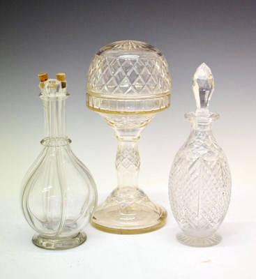 Lot 331 - Small quantity of cut glass, etc..