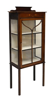 Lot 564 - Early 20th Century inlaid mahogany display cabinet