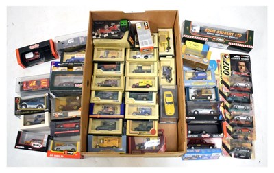 Lot 350 - Quantity of boxed diecast models
