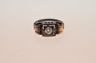 Lot 4 - Diamond single stone ring