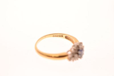 Lot 3 - 18ct gold sapphire and diamond cluster ring