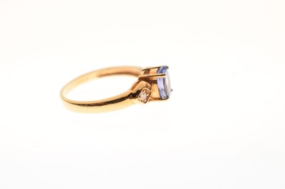 Lot 31 - Tanzanite and diamond 18ct gold dress ring