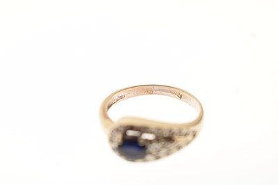 Lot 33 - Sapphire and diamond dress ring