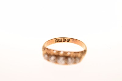 Lot 19 - Diamond five-stone 18ct yellow gold ring