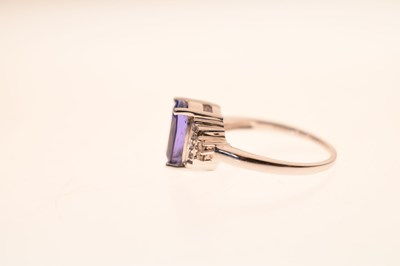 Lot 15 - Tanzanite and diamond 18ct white gold ring
