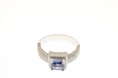 Lot 53 - 18ct white gold, AAA tanzanite and diamond ring