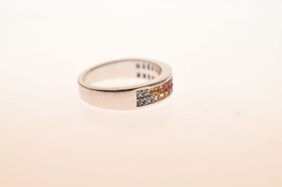 Lot 25 - Fancy coloured sapphire 9ct white gold dress ring