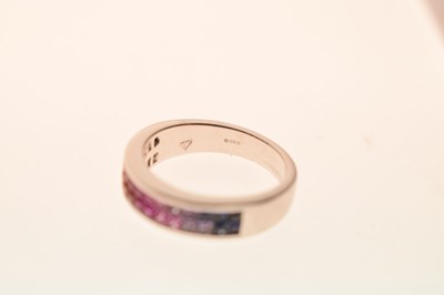 Lot 25 - Fancy coloured sapphire 9ct white gold dress ring