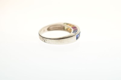 Lot 35 - Fancy-coloured sapphire 9ct white gold dress ring