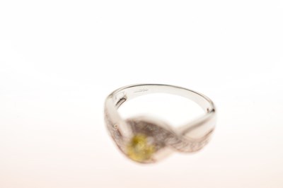 Lot 61 - 18ct white gold, yellow and white diamond ring