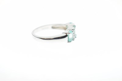 Lot 63 - 9ct white gold, Siberian emerald and diamond ring