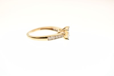 Lot 16 - 9ct gold and diamond 'Tomas Rae' ring
