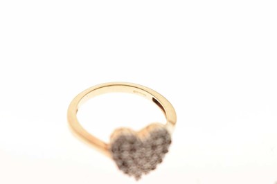 Lot 89 - Three heart-shaped 9ct gold rings