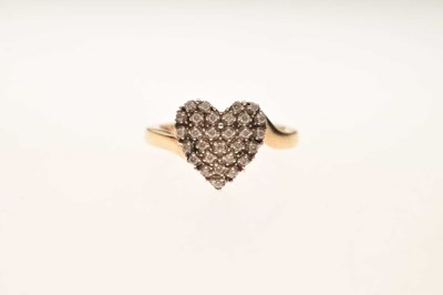 Lot 89 - Three heart-shaped 9ct gold rings