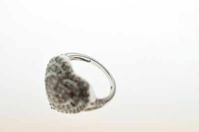 Lot 20 - 9ct white gold and diamond heart-shaped cluster ring
