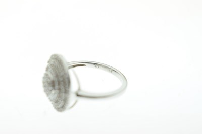 Lot 21 - 9ct white gold diamond cluster ring