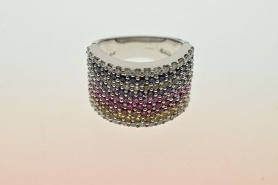 Lot 28 - Fancy coloured sapphire and diamond multi-stone 18ct white gold ring