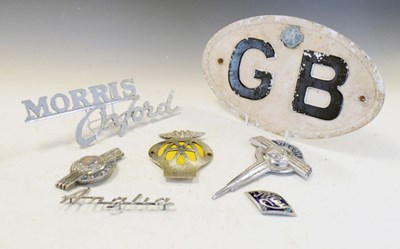 Lot 266 - Group of car badges etc