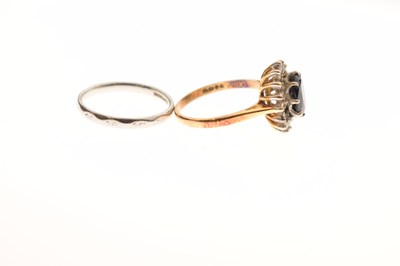 Lot 78 - Sapphire and diamond cluster 18ct gold ring