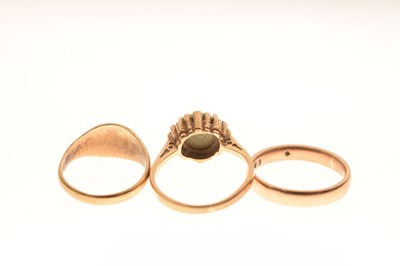 Lot 88 - Three 9ct gold rings