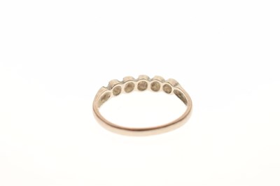 Lot 13 - 18ct five-stone diamond ring