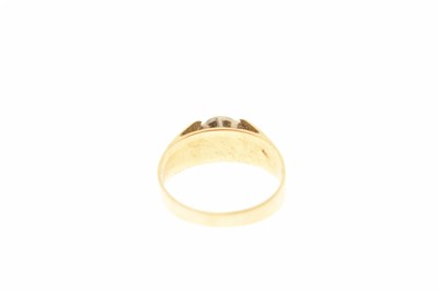Lot 14 - 18ct yellow gold and solitaire diamond ring