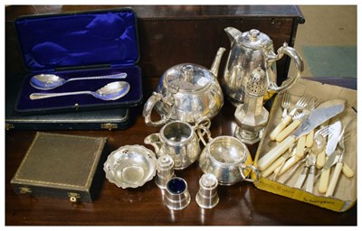 Lot 695 - Quantity of silver plate