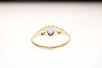 Lot 43 - Continental blue and white sapphire three-stone ring