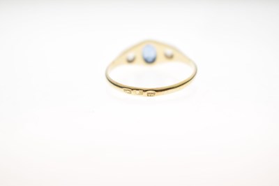 Lot 43 - Continental blue and white sapphire three-stone ring