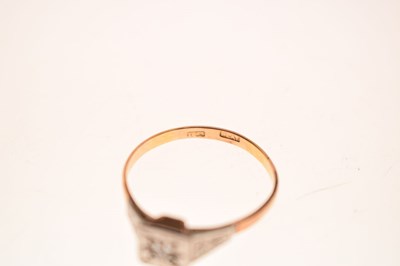 Lot 6 - Illusion set old-cut diamond single stone ring