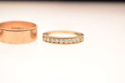 Lot 87 - Three 9ct gold rings