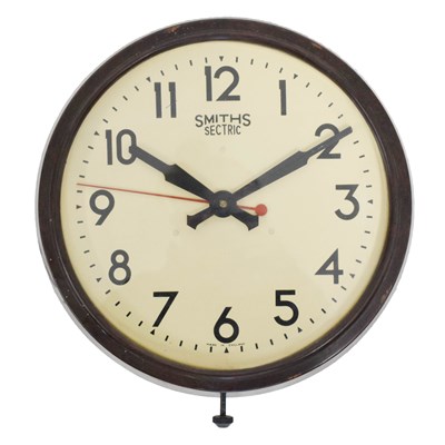 Lot 410 - Smiths 'Sectric' bakelite framed electric wall clock