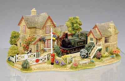 Lot 299 - Lilliput Lane - Boxed model, 'Full Steam Ahead'