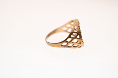 Lot 37 - US 1 dollar 1853 coin 9ct gold ring