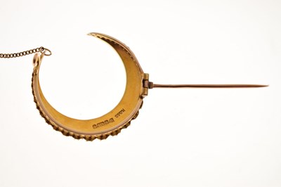 Lot 29 - Victorian 15ct gold pearl crescent brooch