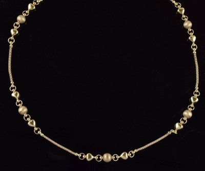 Lot 69 - 18ct gold fancy chain