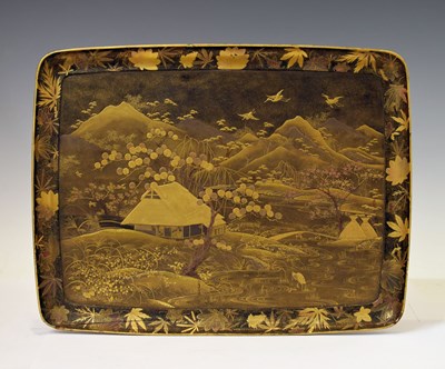 Lot 346 - High quality Japanese Meiji period gold lacquer tray