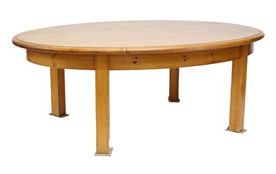 Lot 777 - Large oval pine kitchen / dining table