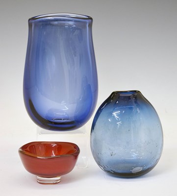 Lot 444 - Studio glass - Per Lutken for Holmegaard - Mid 20th century sapphire blue vase