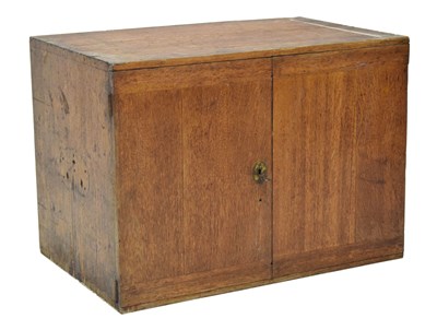 Lot 535 - Early 20th century oak collector's cabinet
