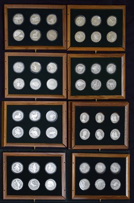 Lot 176 - Royal Mint 'Conservation Coin Collection' issued in conjunction with The World Wildlife Fund