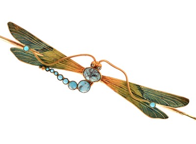 Lot 70 - Large Art Nouveau style dragonfly cloak pin