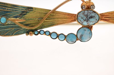 Lot 70 - Large Art Nouveau style dragonfly cloak pin