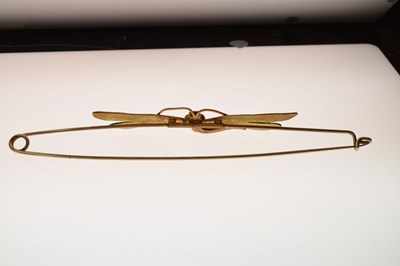 Lot 70 - Large Art Nouveau style dragonfly cloak pin