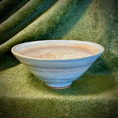 Lot 450 - Dame Lucie Rie (1902-1995), bowl of flared conical form